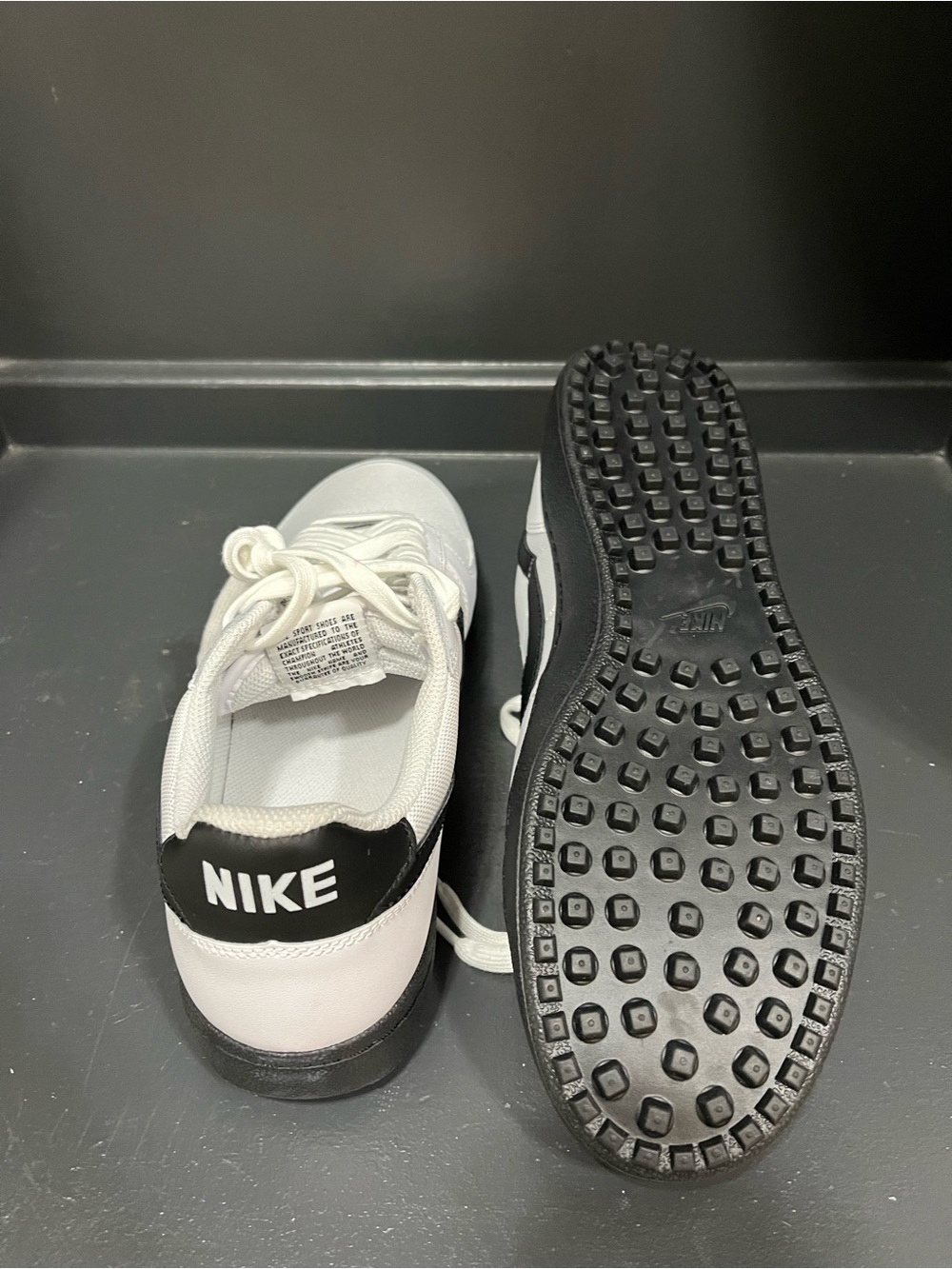 Nike Field General Leather Football Cleat/AstroTurfs Sz10.5 ‘82 Throwback Wh/Blk - Picture 4 of 15